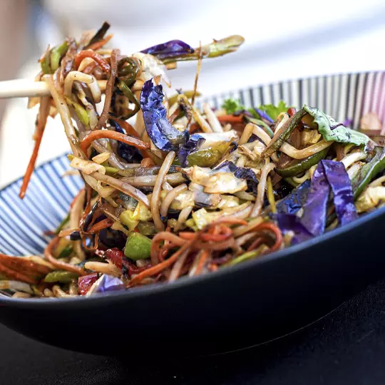 YAKISOBA VEGETARIANO