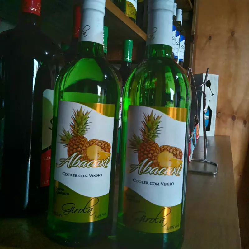 Cooler de abacaxi Girola 750ml