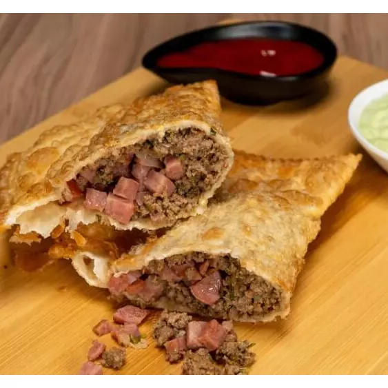 PASTEL Carne C/ Calabresa