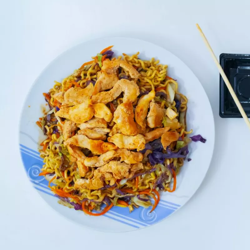Yakisoba de Frango