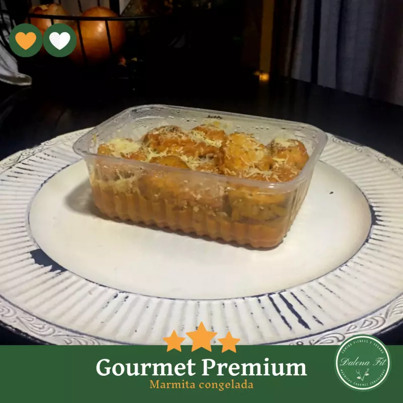 Espaguete com almôndegas de Frango