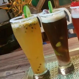 Michelada de maracuyà