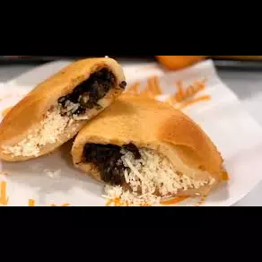 Empanada Pabellon
