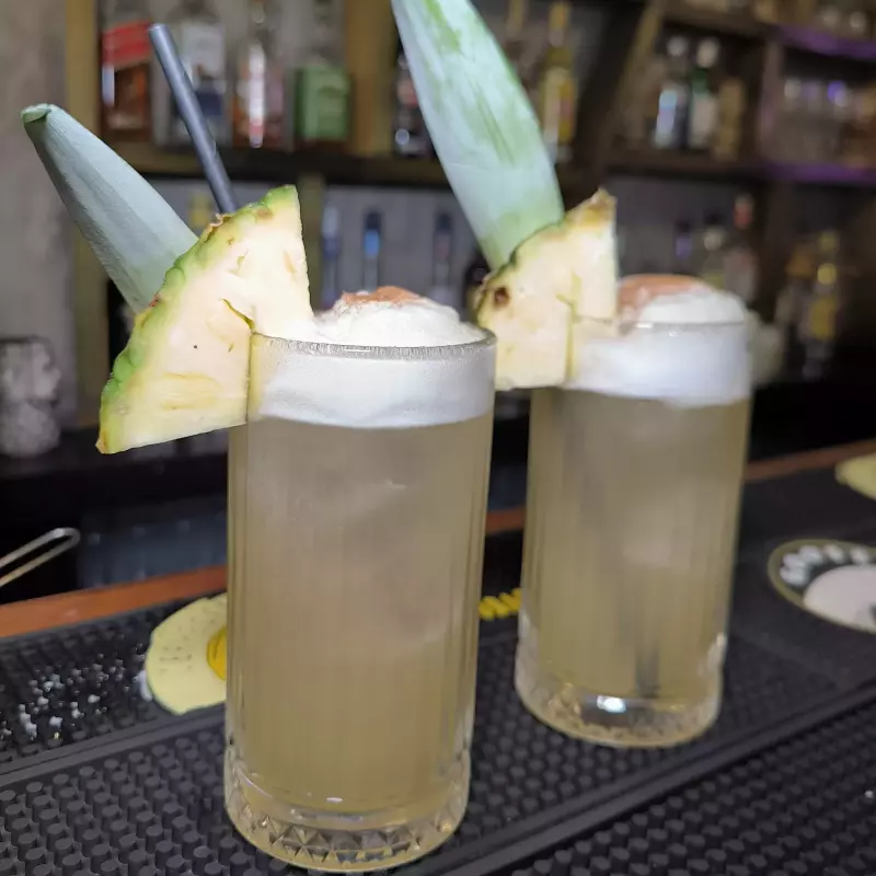 OLA DEL PACÍFICO (happy hour)