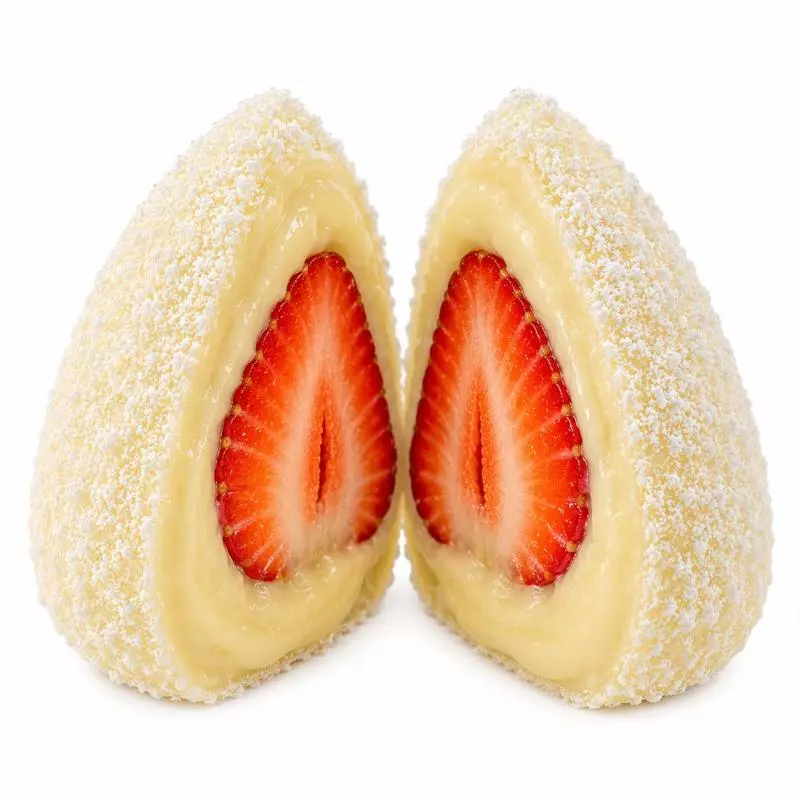 Coxinha de Morango com Ninho