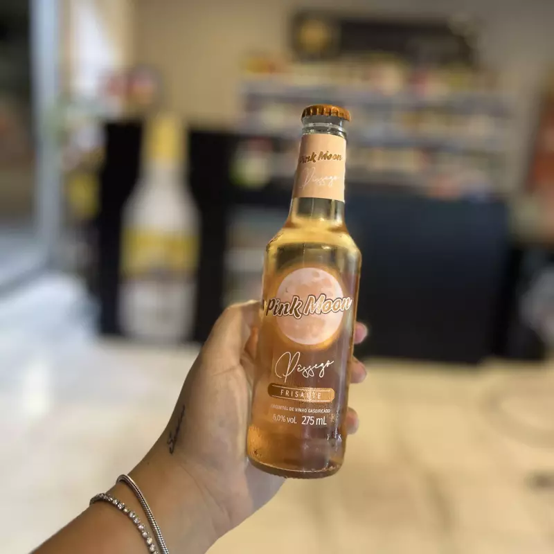 PINK MOON FRISANTE PESSEGO 275ML