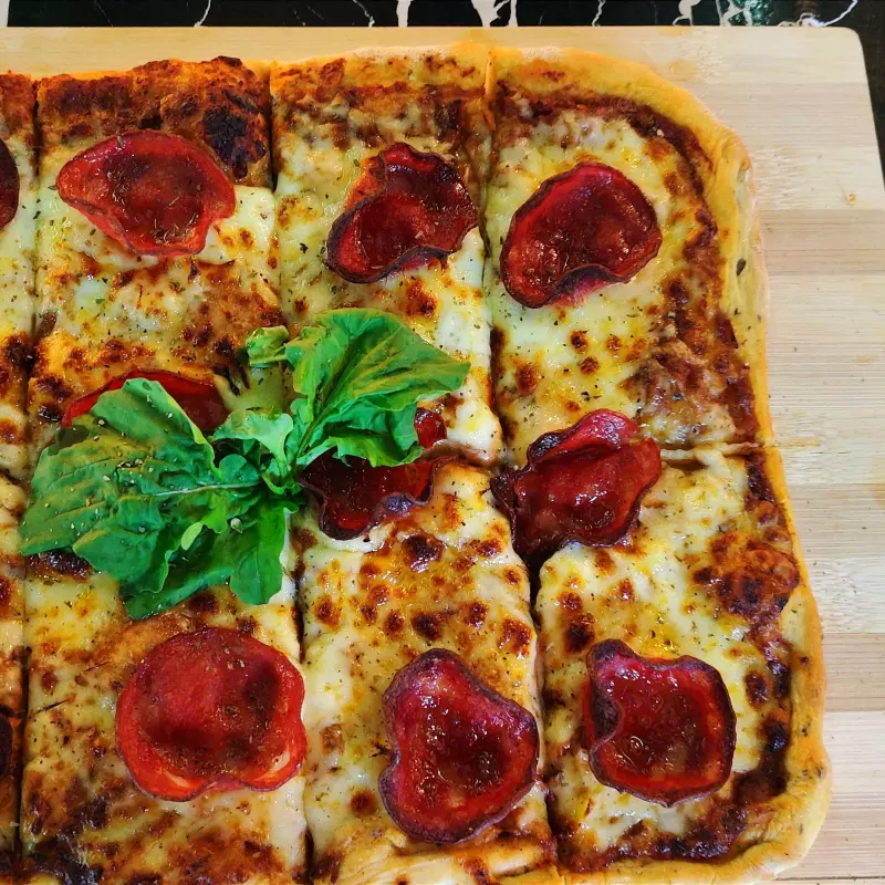 Pizza peperoní