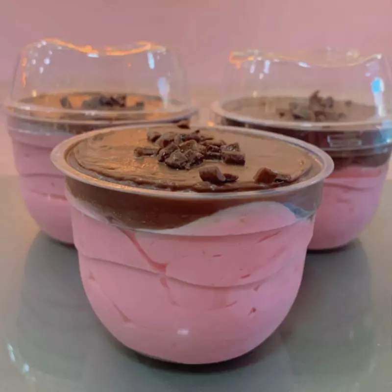 mousse cremoso morango