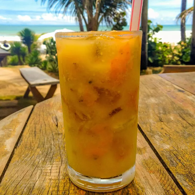 Caipirinha de jenipapo