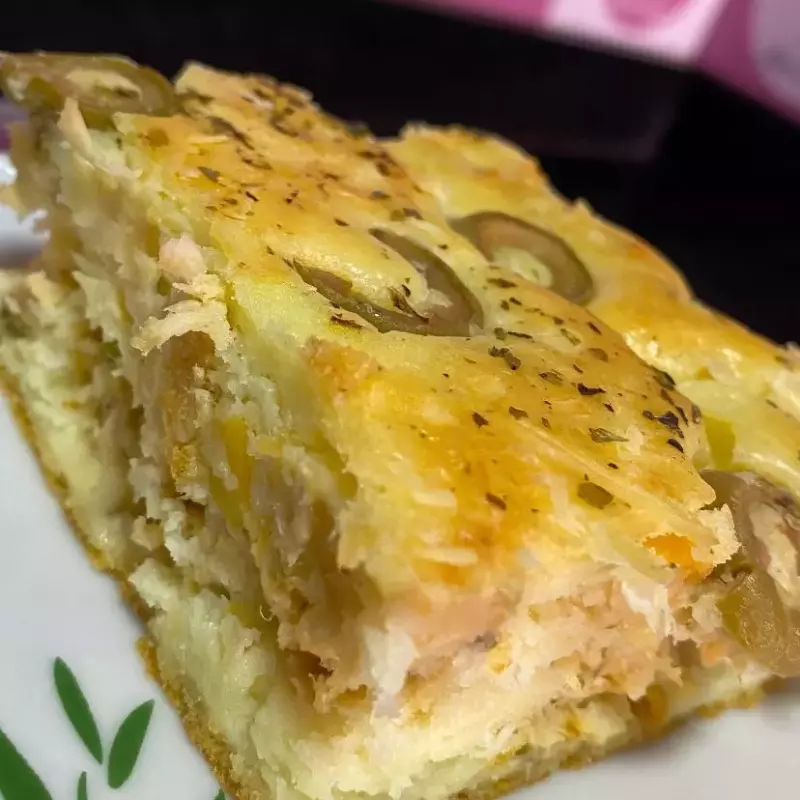 Torta de Frango com Catupiry Grande