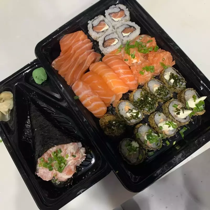 Combinado 27 peças mais temaki