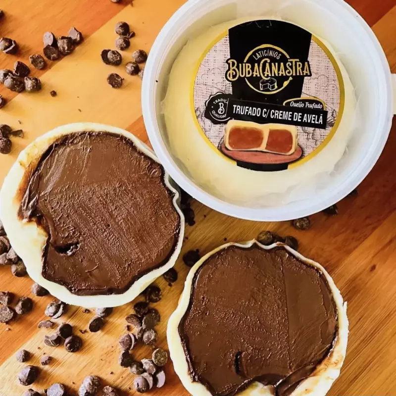 QUEIJO TRUFADO COM AVELÃ
