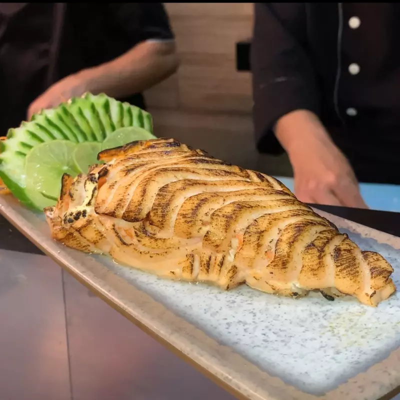 Temaki Salmão Supremo Maçaricado