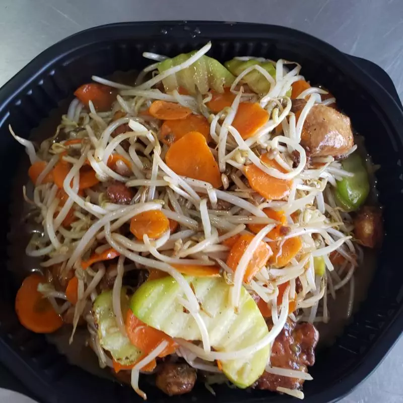 CHOP SUEY DE POLLO