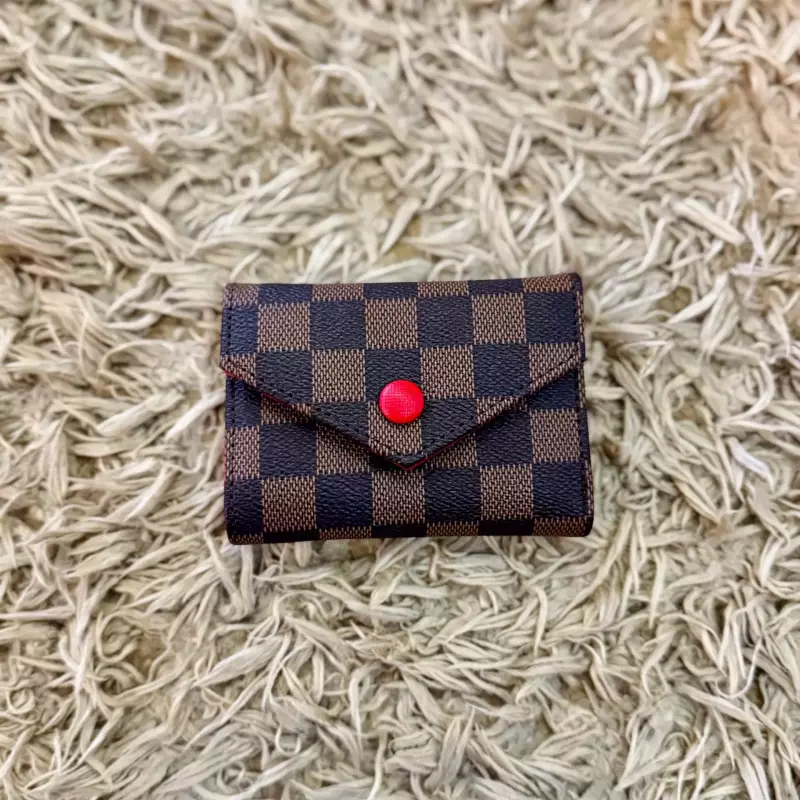 MINI BILLETERA LV RED BOTTON