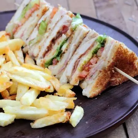 Club sándwich tradicional