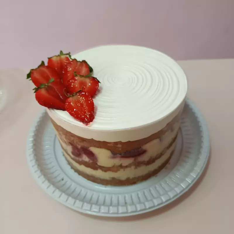 Ninho com Morango 1,574KG