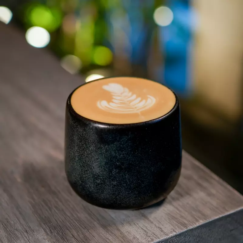 Latte (adicional con jarabes)