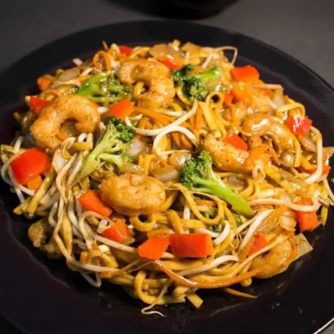 Yakisoba de camarão