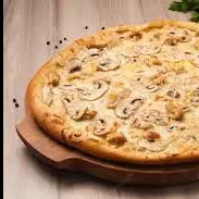 Pizza Pollo Champiñones
