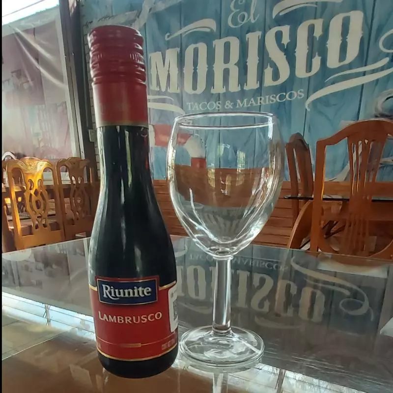 RIUNITE LAMBRUSCO TINTO