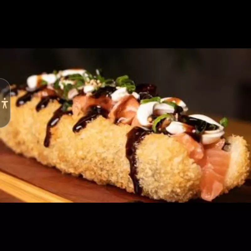 Hot dog holl sushi