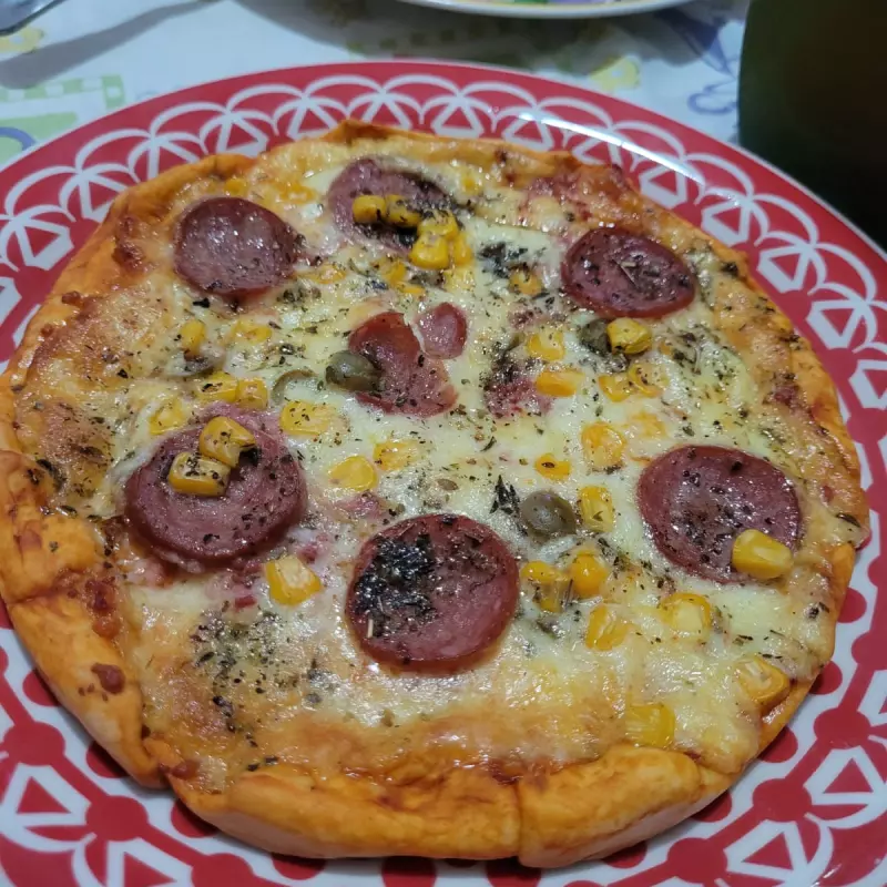 PIZZA CALABRESA