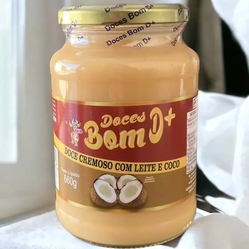 Doce de leite com coco