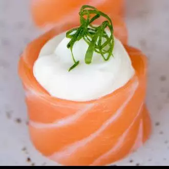 Gunkan Salmão 1 peças