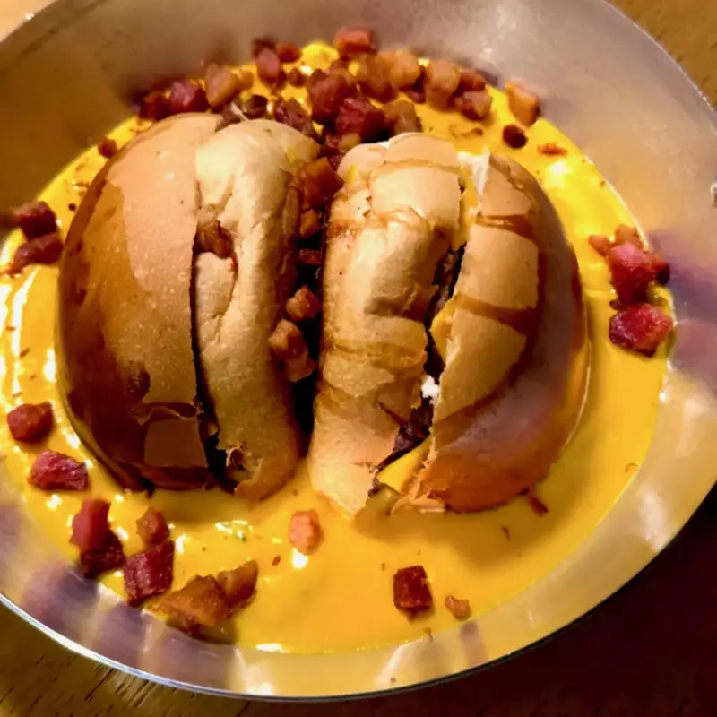 26 - Extravaganza Burger