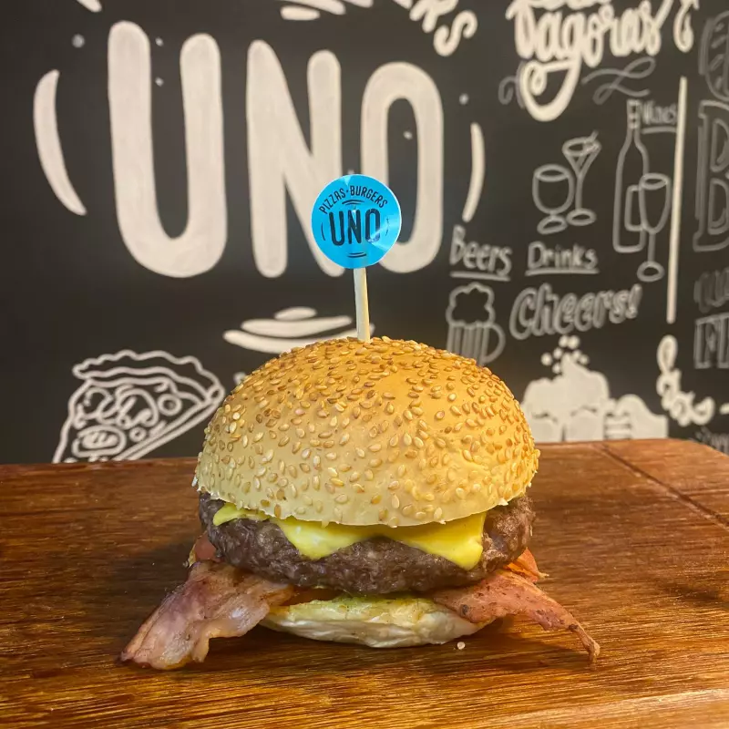 Cheese Bacon (com fritas)