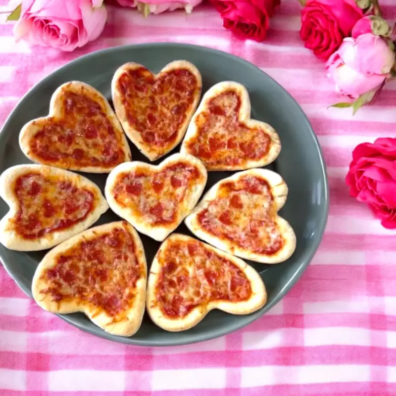 Mini pizzas corazon 🍕❤️