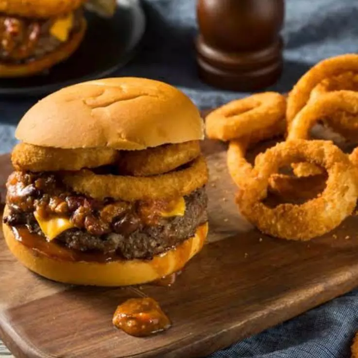 GIGA BURGUER MONSTERS