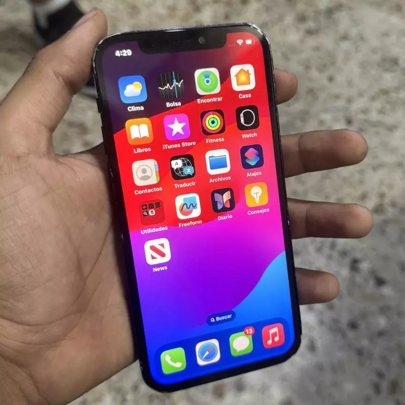 iPhone 12