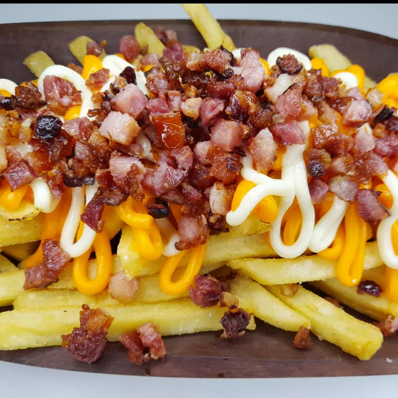 Batata frita completa.