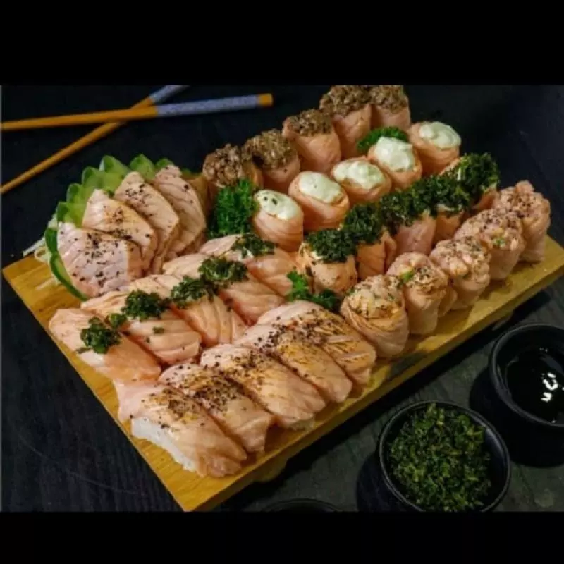 Combinado salmão massaricado 35 unidades
