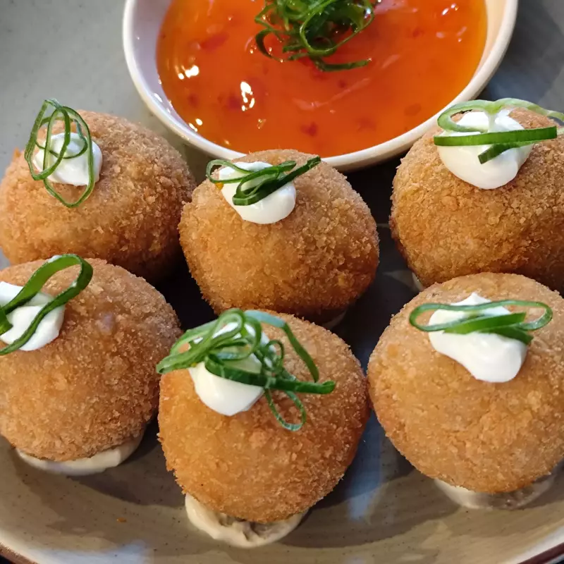 Bolinho de Salmão (6 un)