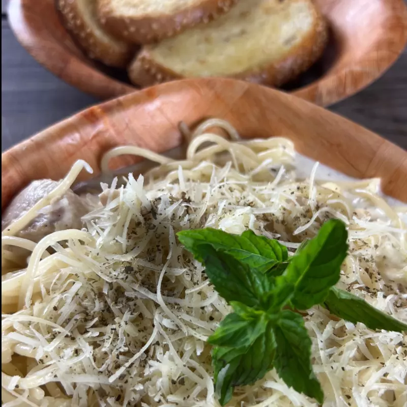 PASTA CON POLLO