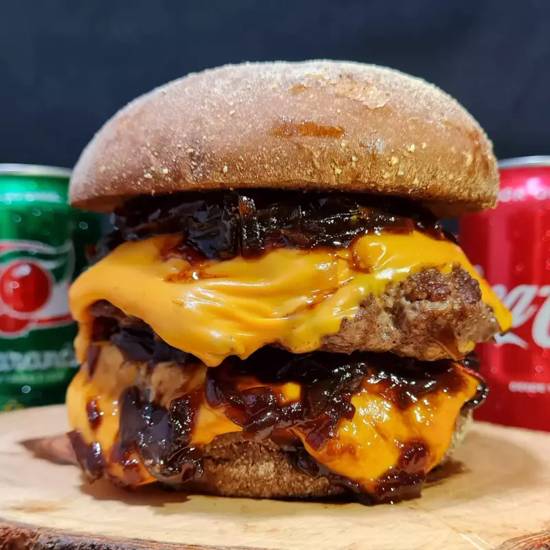 MEGA CHEDDAR SWEET BARBECUE