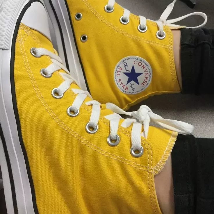 CONVERSE BOTA AMARILLA