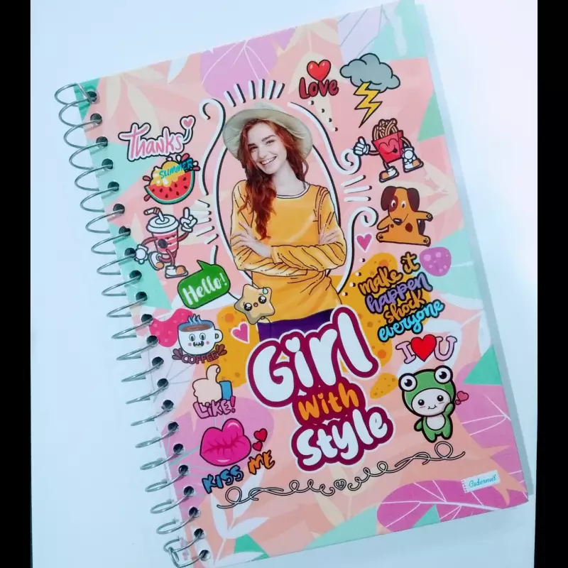 Caderno Espiral 1/4 - Cadernu's