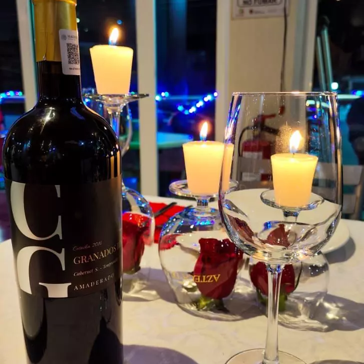 Vino tinto Granados III