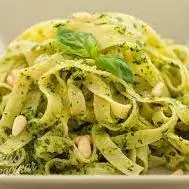 FETUCCINI AL PESTO