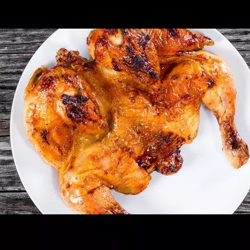 Frango Assado Inteiro c/Farofa