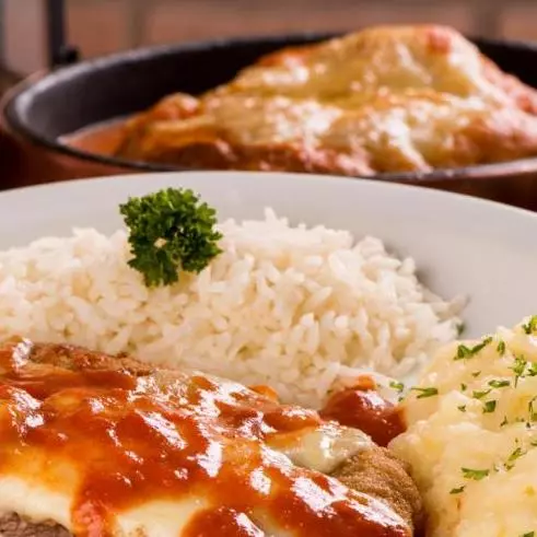 Peito de Frango à Parmegiana