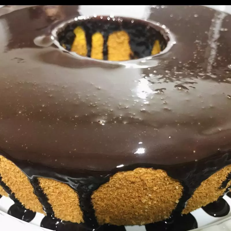 Bolo Red. Cenoura 20cm c/ cobertura