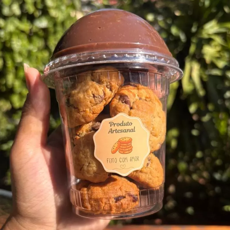 Cookies com brigadeiro
