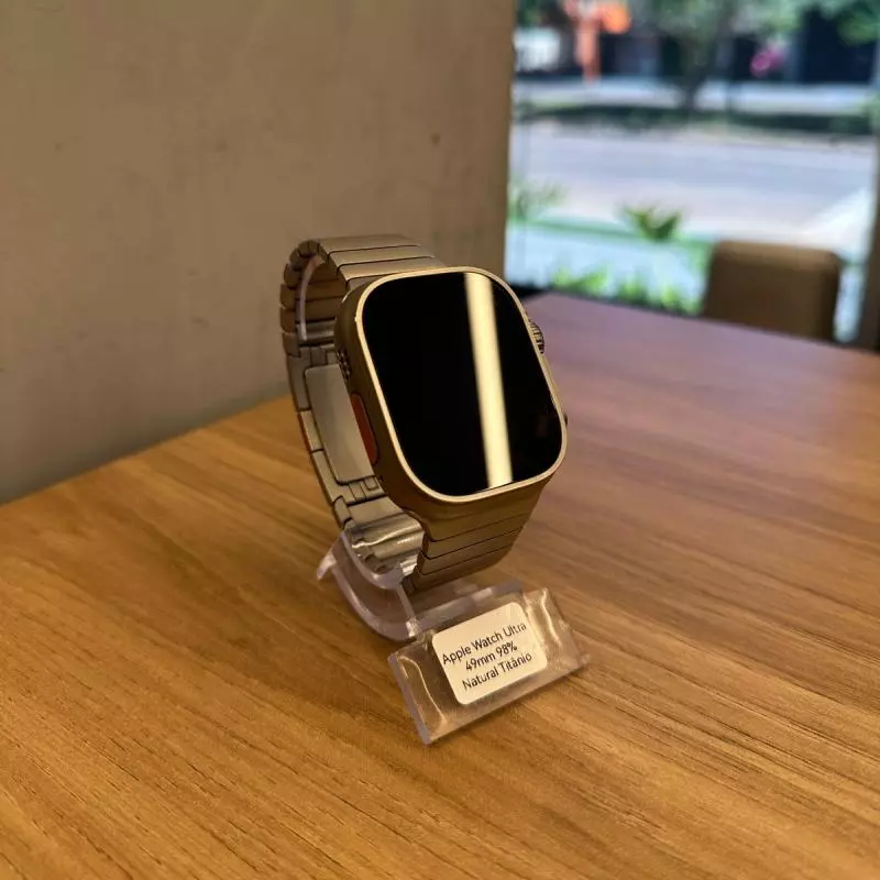 Apple Watch Ultra 49mm (Semi Novo)
