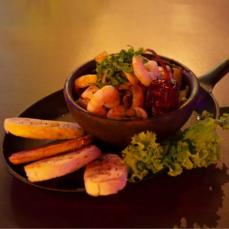 Pil Pil Mar y Tierra