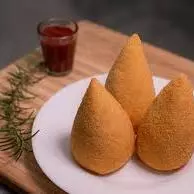 Coxinha de Frango/ Salgado Festa